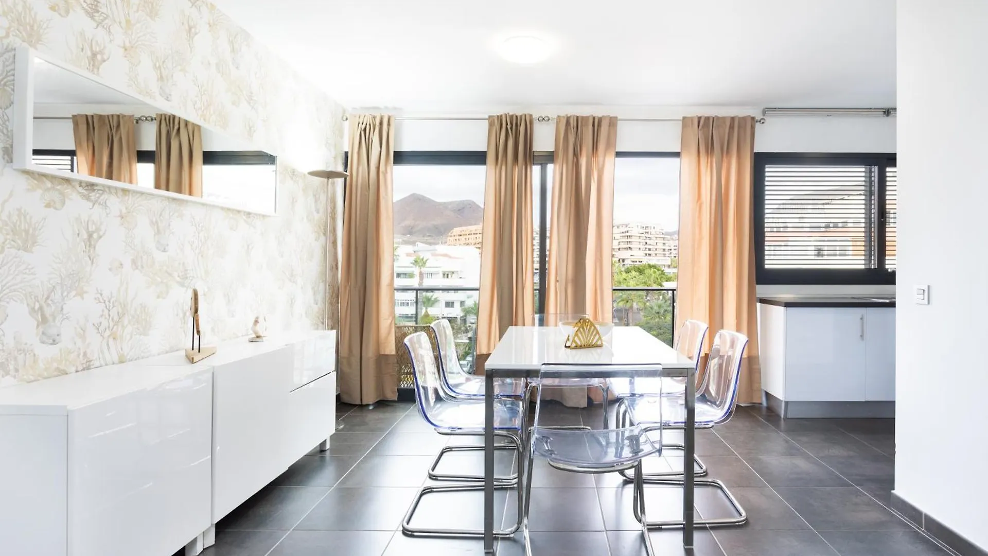 New Apartment Center Los Cristianos